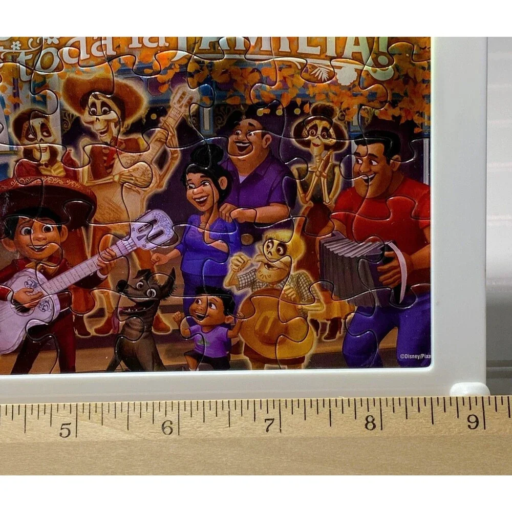 Disney Pixar Coco Light-Up Billboard Mini Puzzle Jigsaw 50 pieces Lights Work!